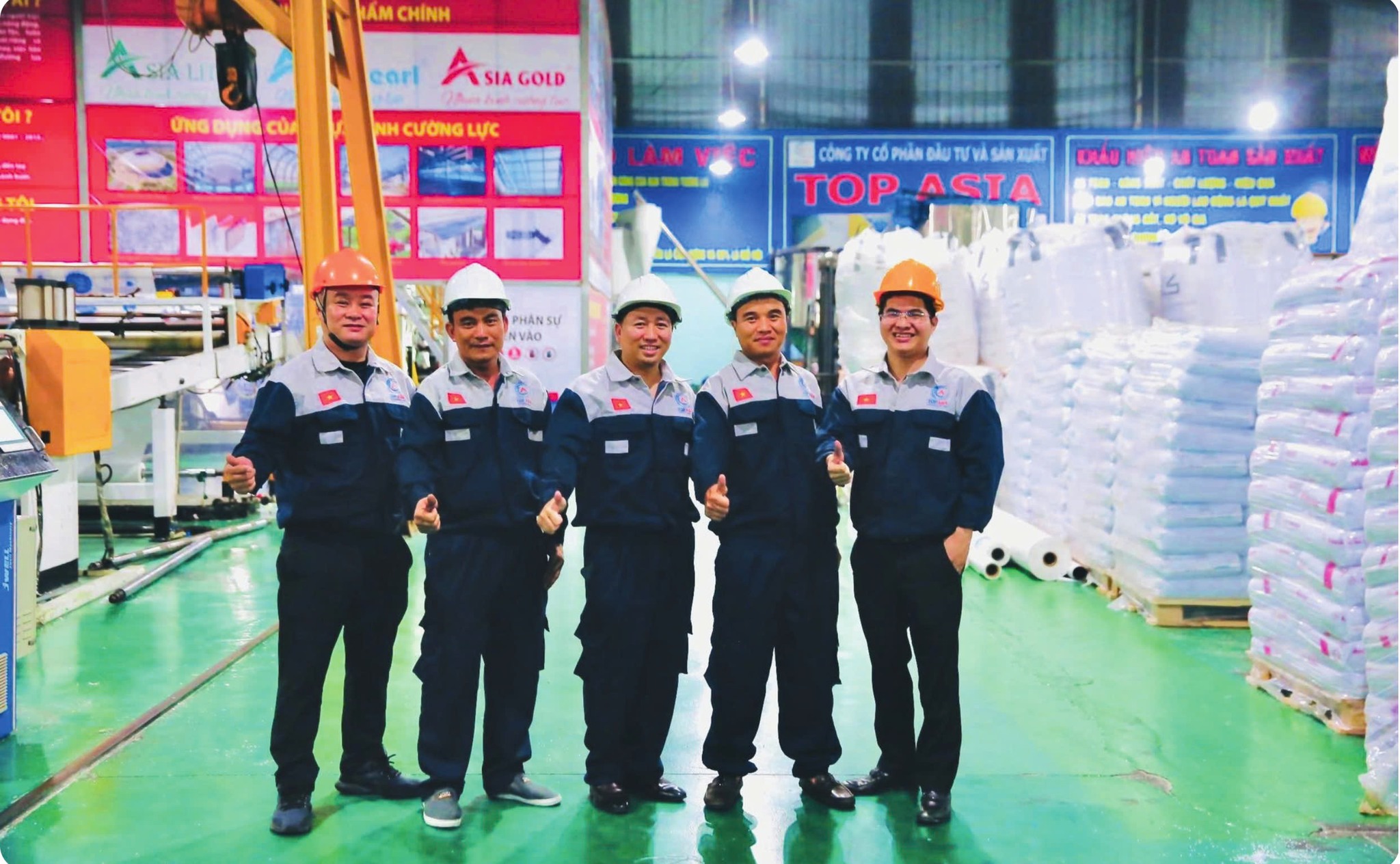 nhà máy poly đặc hiện đại