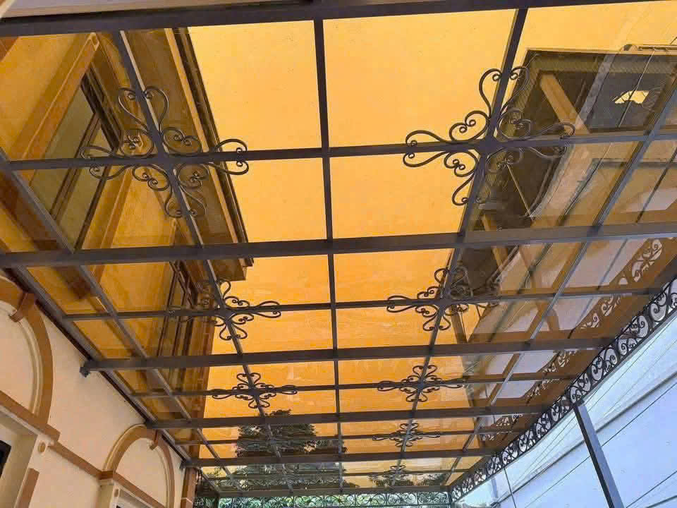 tấm poly đặc giá rẻ