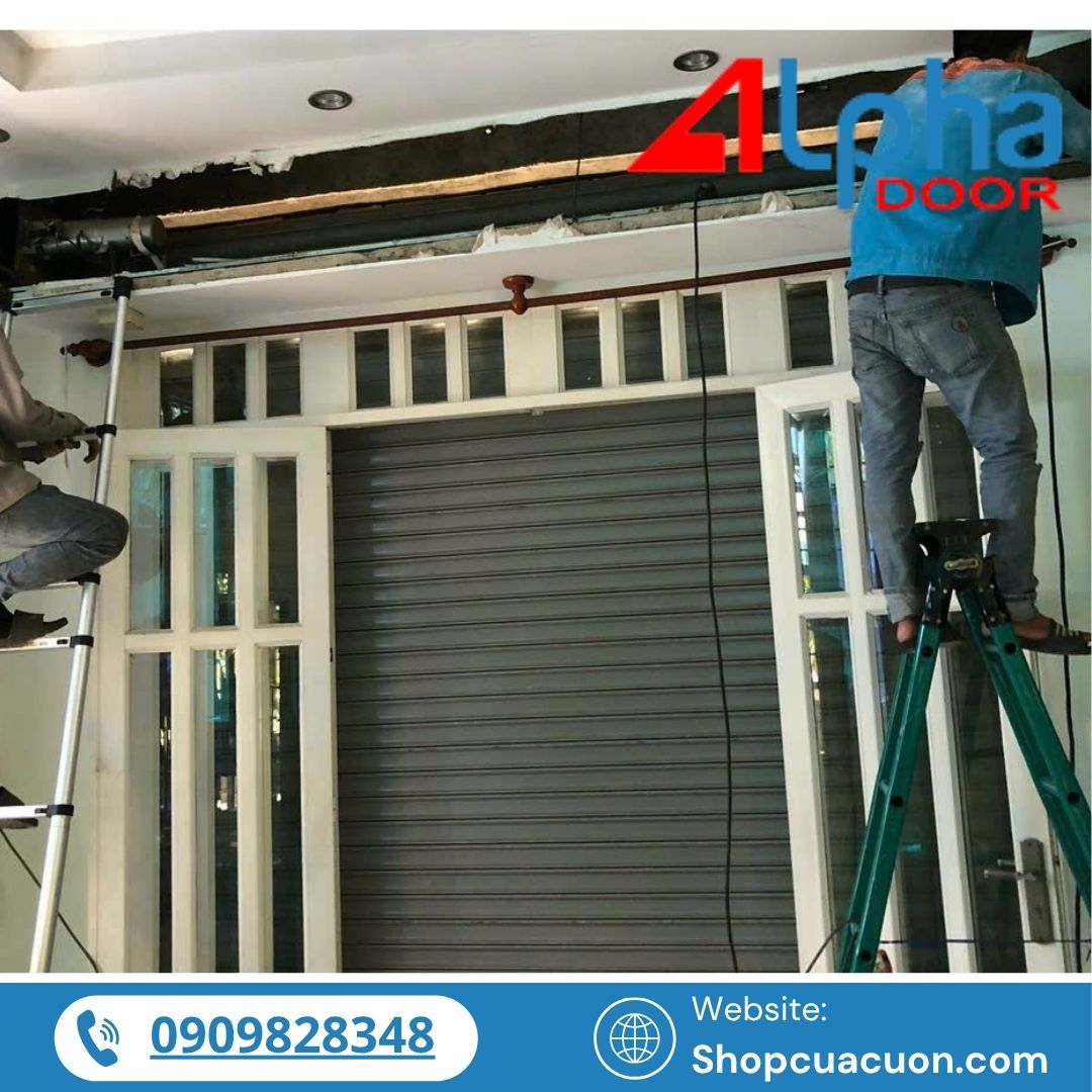 Cửa cuốn tự động đã và đang là giải pháp bảo vệ phổ biến cho nhà phố, shop thời trang, văn phòng và nhà xưởng hiện đại.