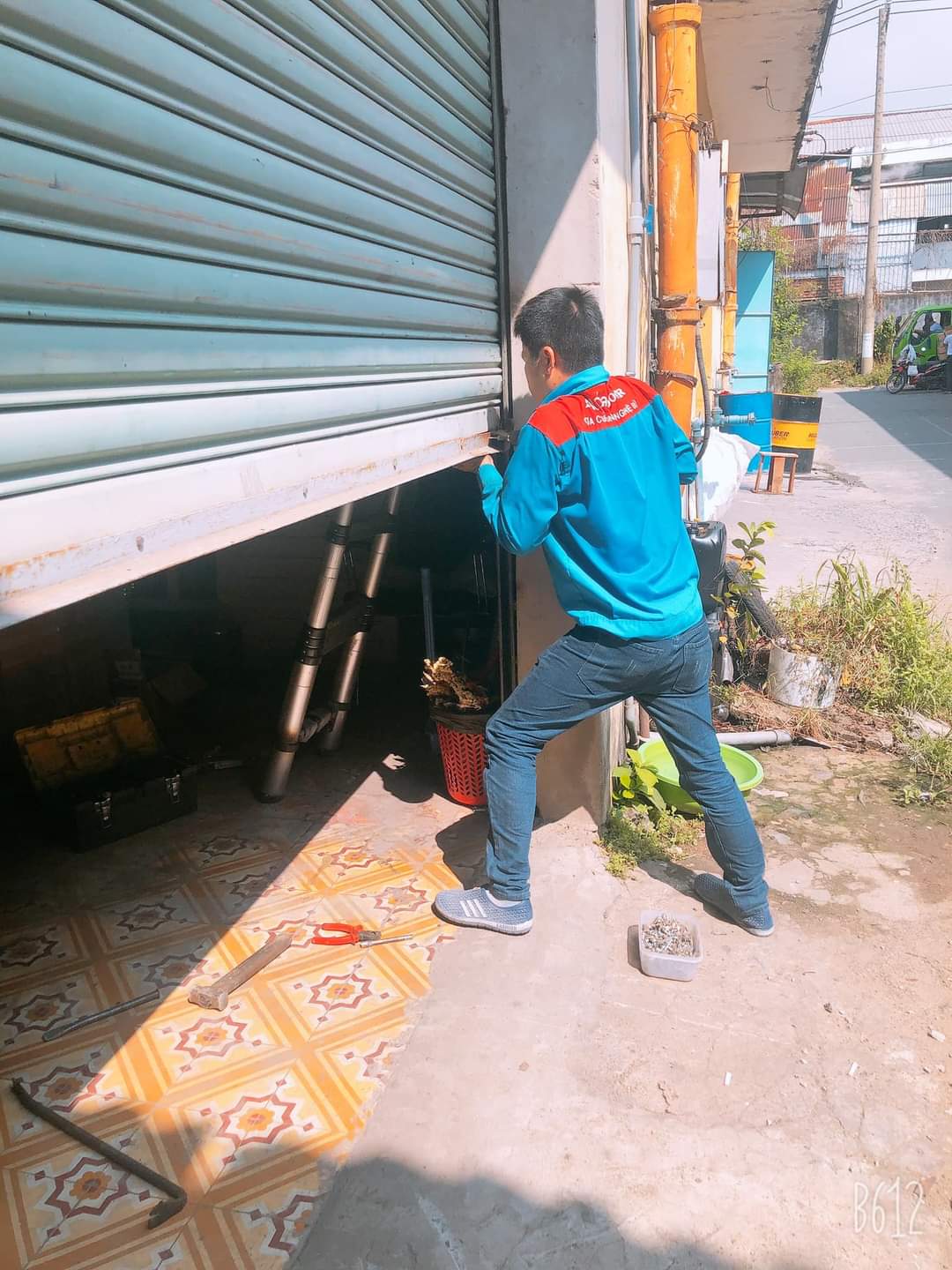 Dịch Vụ Sửa Cửa Cuốn Tại Quận Bình Tân chuyên Nghiệp, Uy Tín, Giá Tốt