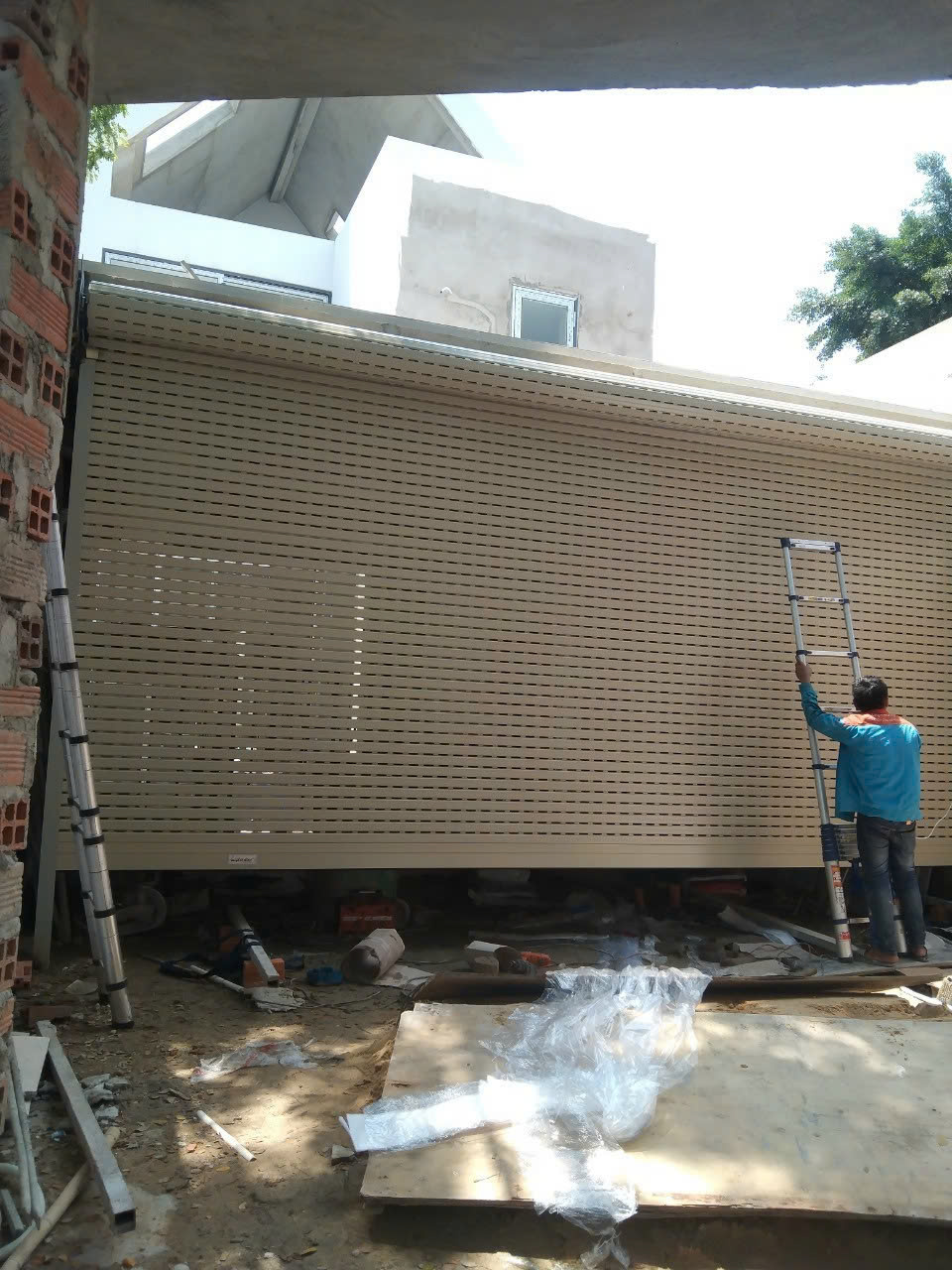 Lắt đặt cửa cuốn tại quận 11