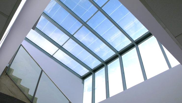 Tấm Poly Đặc Làm Giếng Trời Giải Pháp Lấy Sáng Cao Cấp Cho Nhà Phố, Biệt Thự